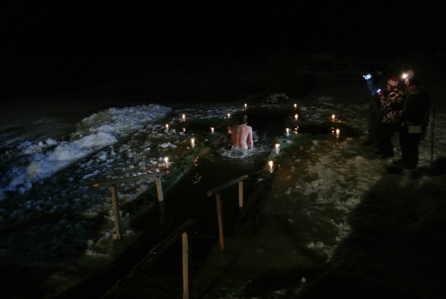 6d4b10f6-6c47-b63b-80b6-f43af7419389